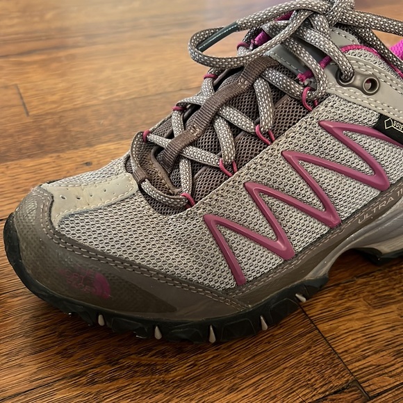 The North Face Ultra 110 GTX Hiking Shoe Size 6 - Picture 12 of 16
